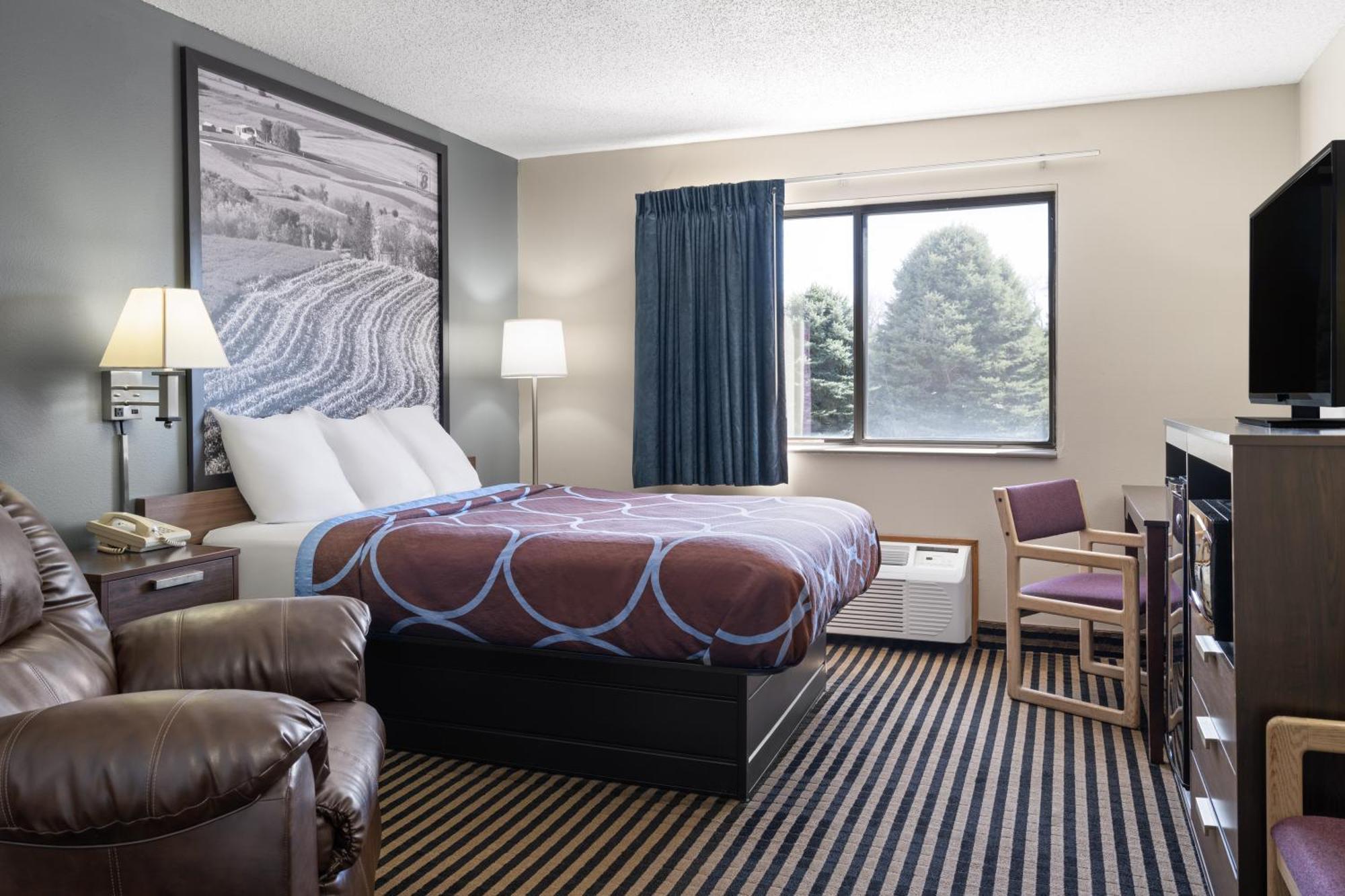 Super 8 By Wyndham Humboldt Exterior foto